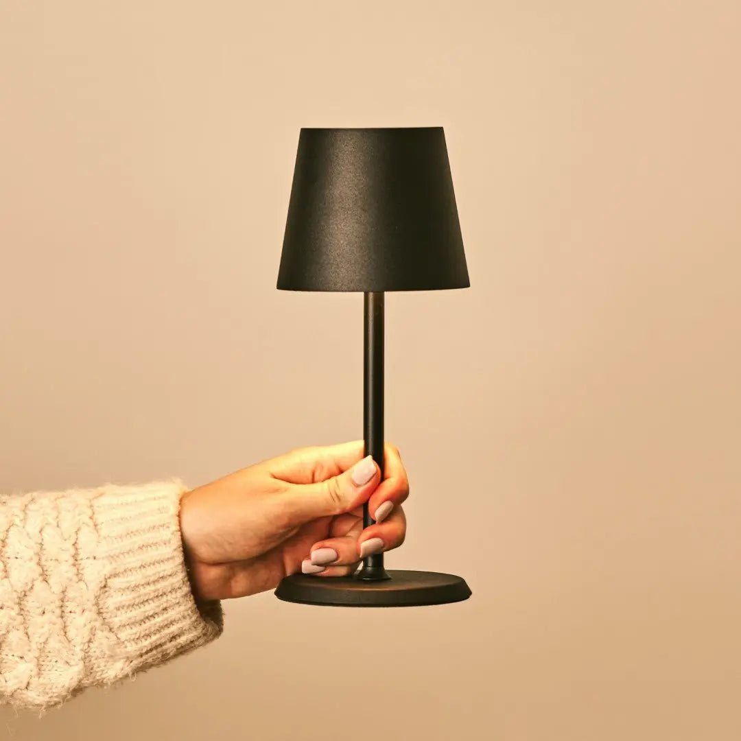 James Black Oplaadbare Tafellamp | Draadloos, dimbaar en elegant