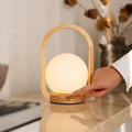 Skye Lichtbruine Houten Snoerloze Lamp | Oplaadbaar, dimbaar en 3 lichtmodi