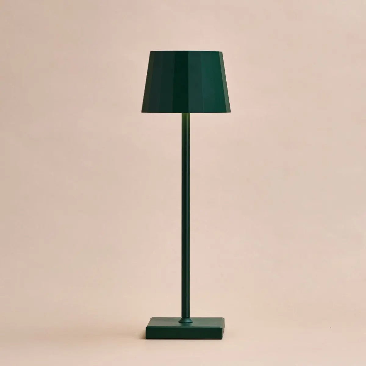 William Pine Green oplaadbare tafellamp | USB-C, dimbaar, batterijduur van 120 uur