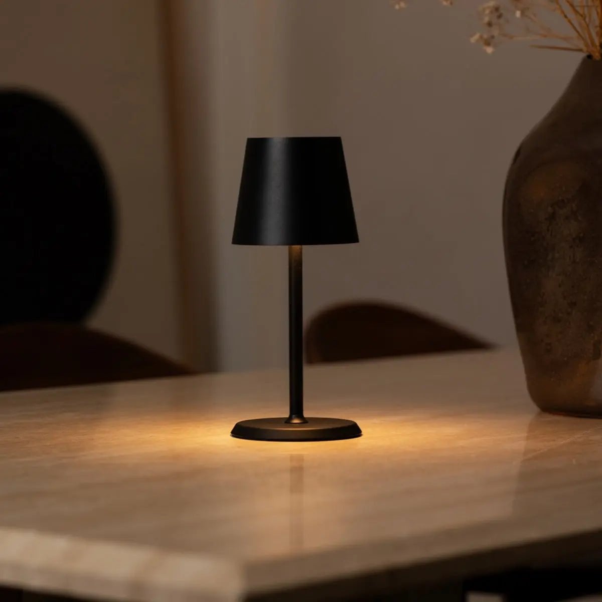 James Black Oplaadbare Tafellamp | Draadloos, dimbaar en elegant