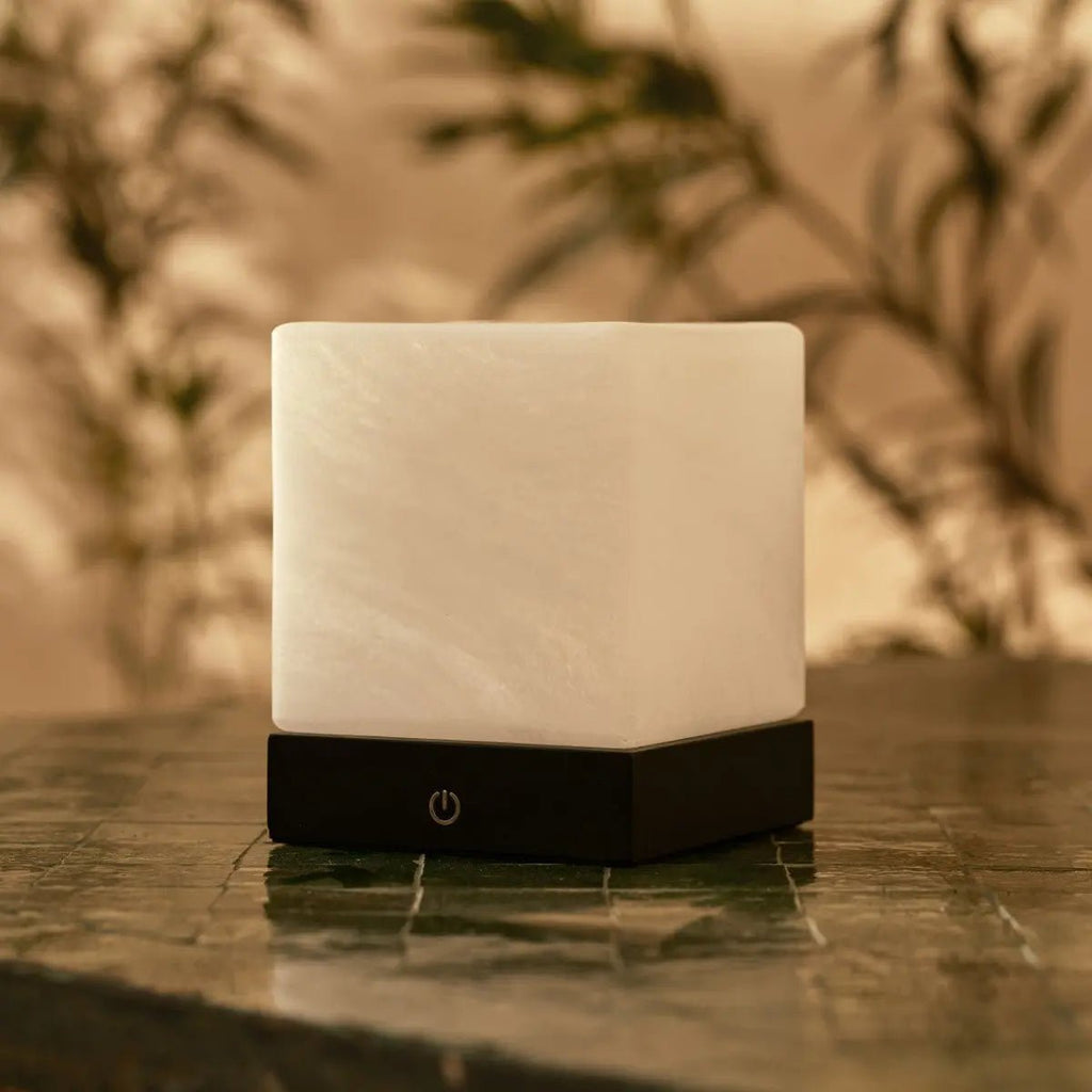 Yce Zwarte Draadloze Houten Lamp | Oplaadbaar, dimbaar en batterijduur van 100 uur