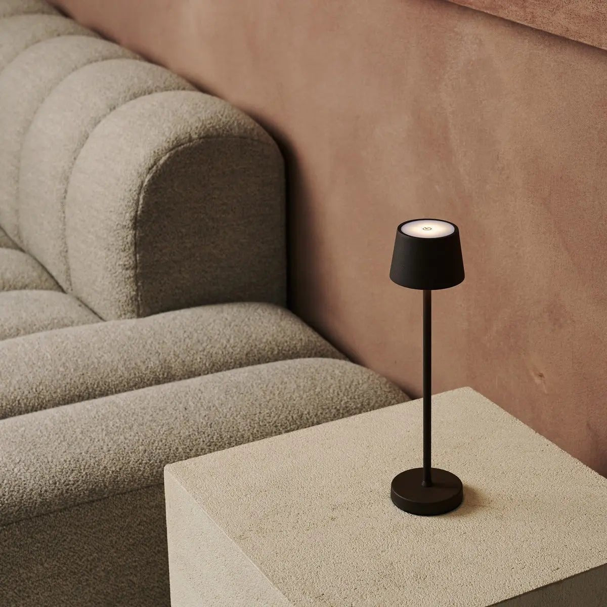 Vondel Mini Mokka Bruin Snoerloze Lamp | Dimbaar en perfect voor horeca