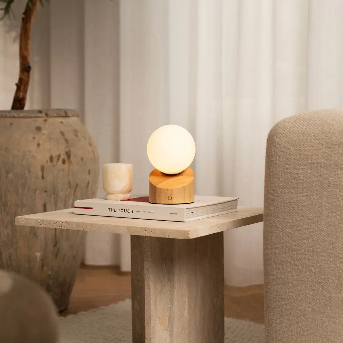 Morris Lichtbruine Oplaadbare Lamp | Stijlvol, draadloos en duurzaam ontwerp