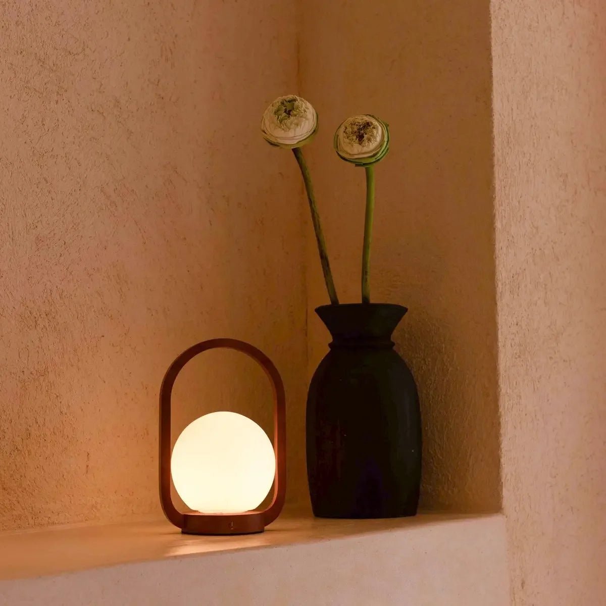 Skye kastanjebruine houten draadloze lamp | Oplaadbaar, dimbaar en 3 lichtmodi