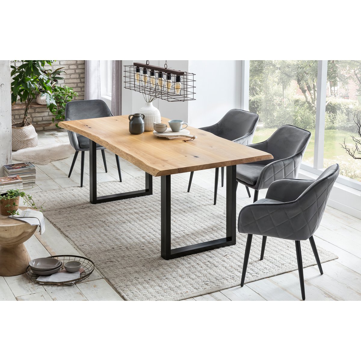 Eettafel 220x100 cm gemaakt van eikenhout
