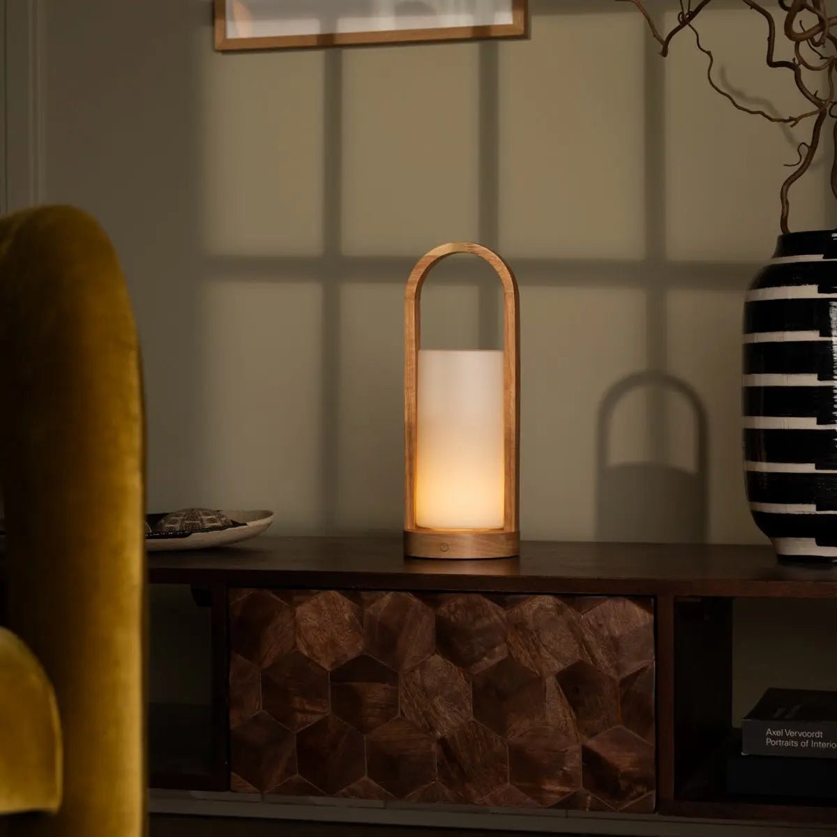 Evie Lichtbruine Oplaadbare Houten Tafellamp | Dimbaar, draadloos en 3 lichtmodi