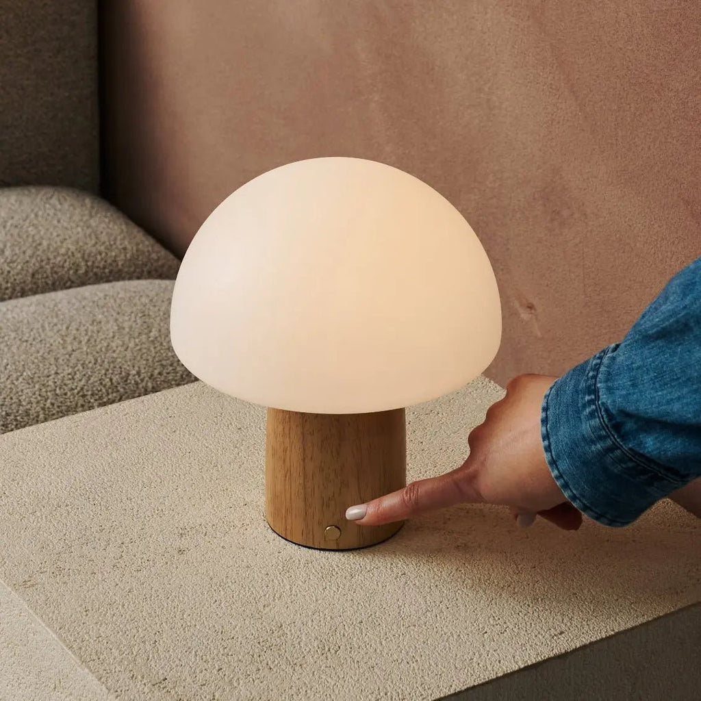 Mia Lichtbruine Stijlvolle Draadloze Tafellamp | Elegant, dimbaar en functioneel