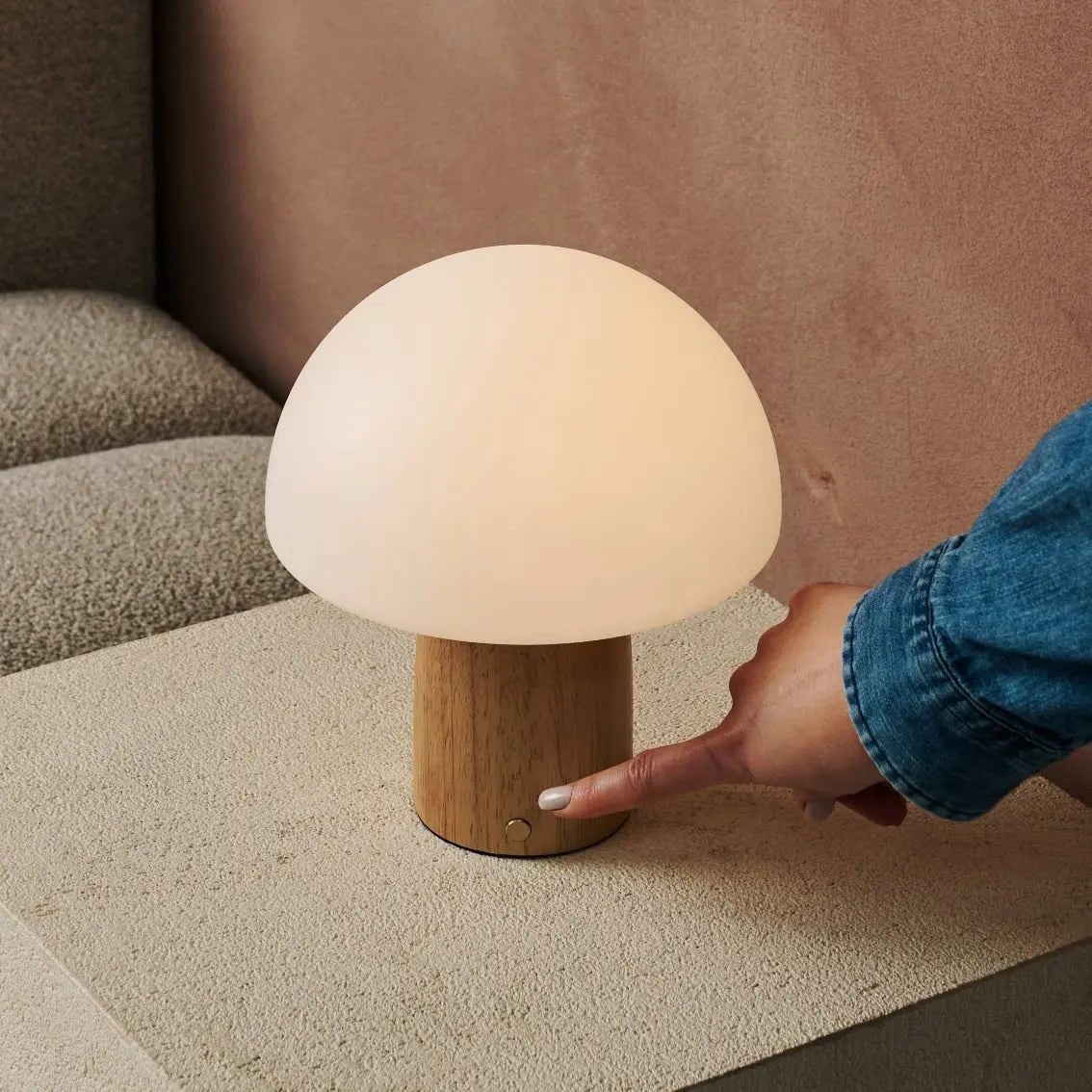 Mia Lichtbruine Stijlvolle Draadloze Tafellamp | Elegant, dimbaar en functioneel