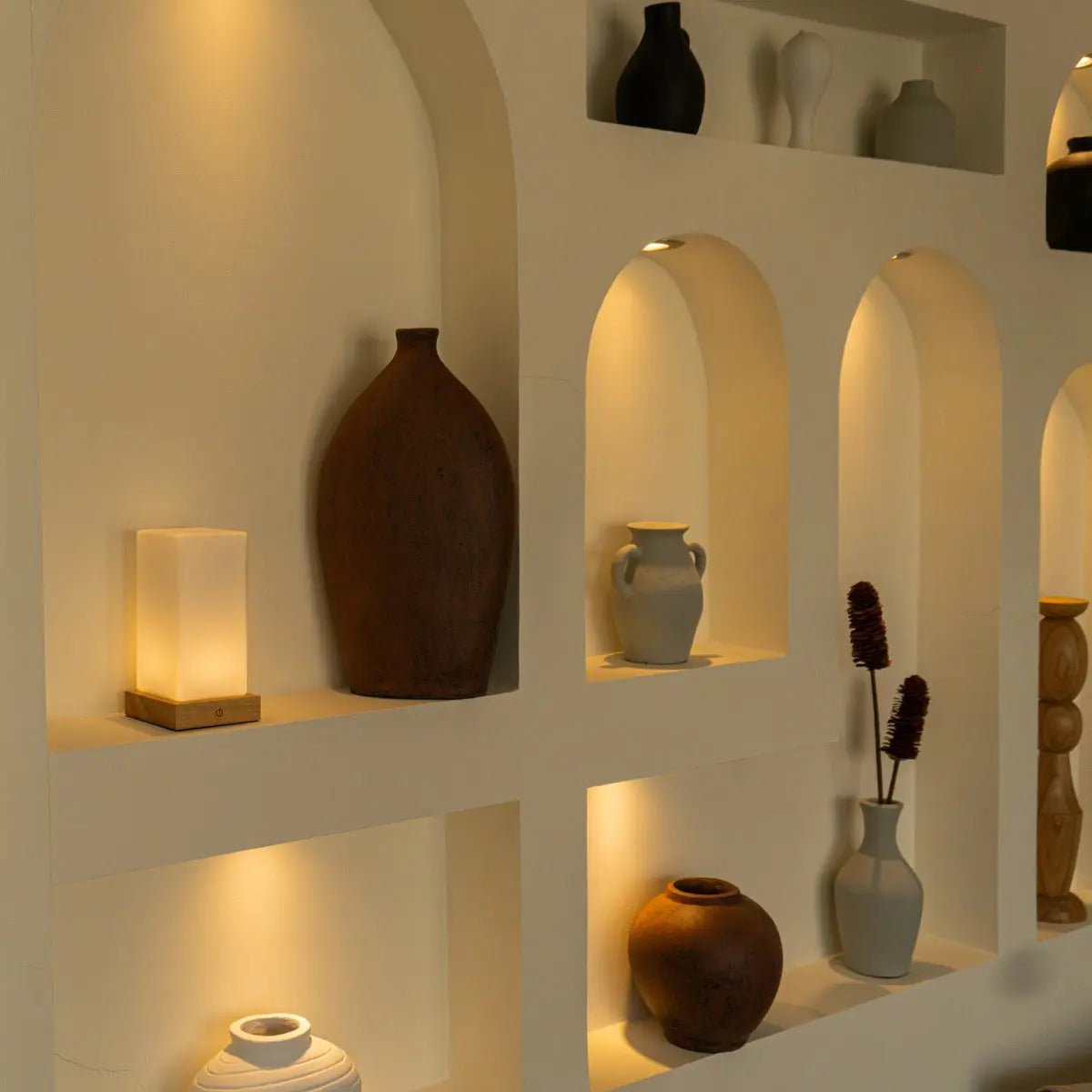 Zayn Lichtbruine Houten Oplaadbare Tafellamp | Dimbaar, glas en draadloos