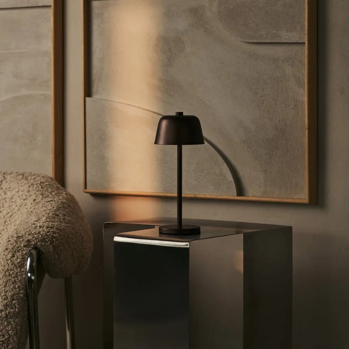 Anton Espresso Brown oplaadbare tafellamp | Stijlvolle en draadloze verlichting