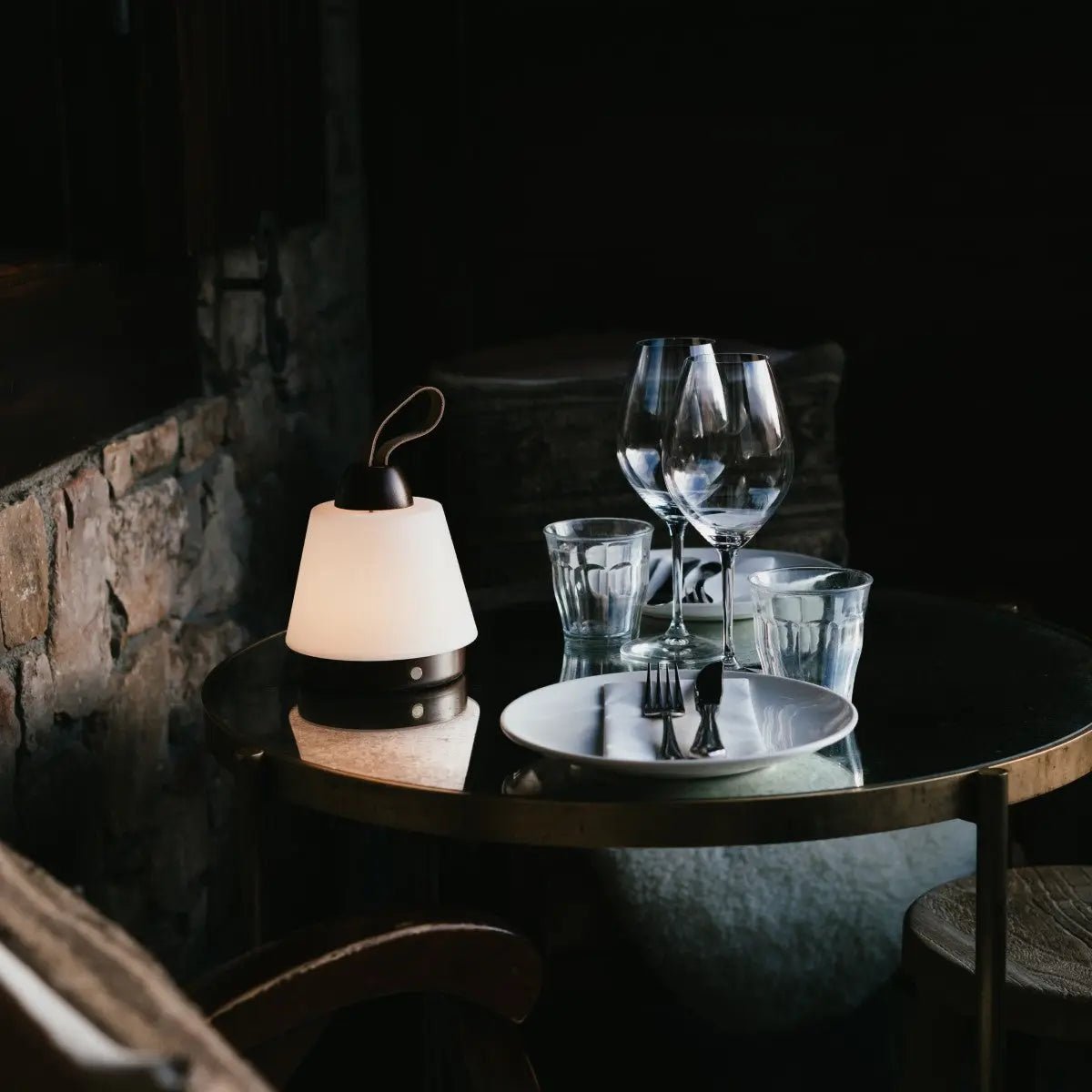 Liv Donkerbruin Oplaadbare Lamp | Leren band, dimbaar en 3 lichtmodi