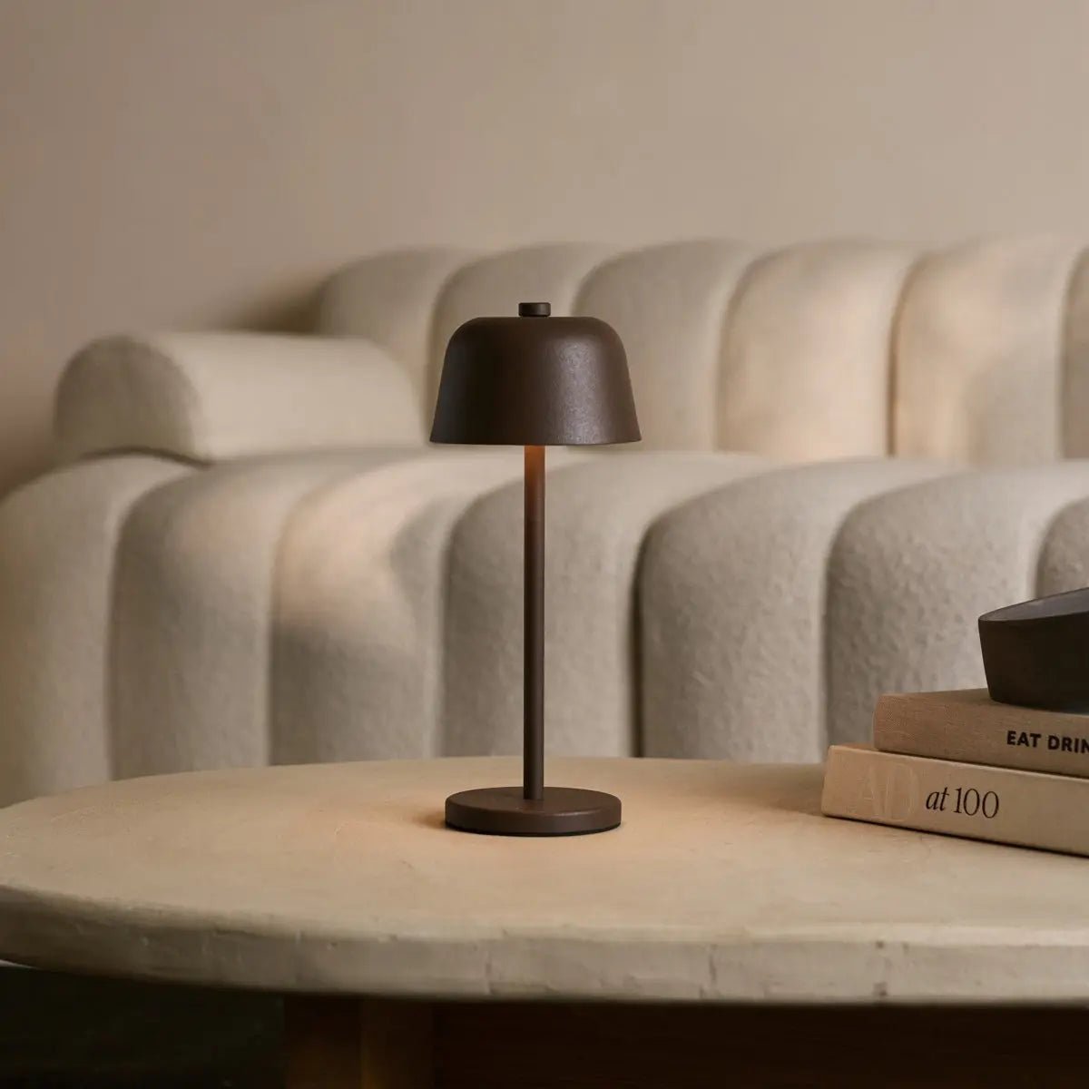 Anton Mokka Bruin Oplaadbare Tafellamp | Strakke en draadloze verlichting