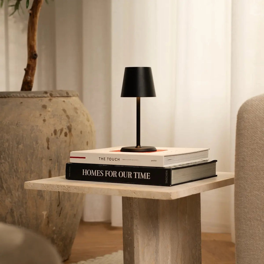 James Black Oplaadbare Tafellamp | Draadloos, dimbaar en elegant