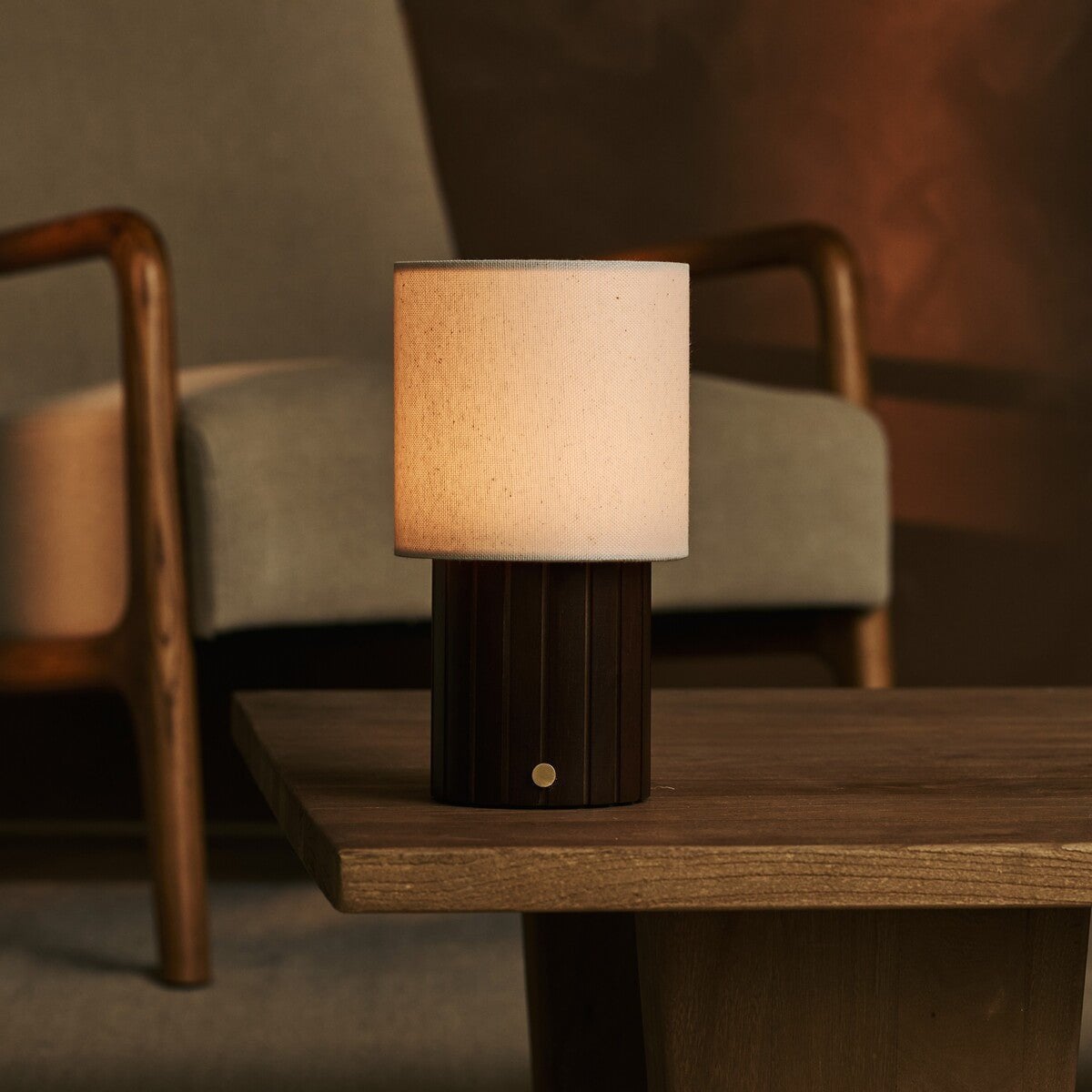 Donnée Dark Brown Rechargeable Table Lamp | Cordless, 3 Light Modes & Linen Blend