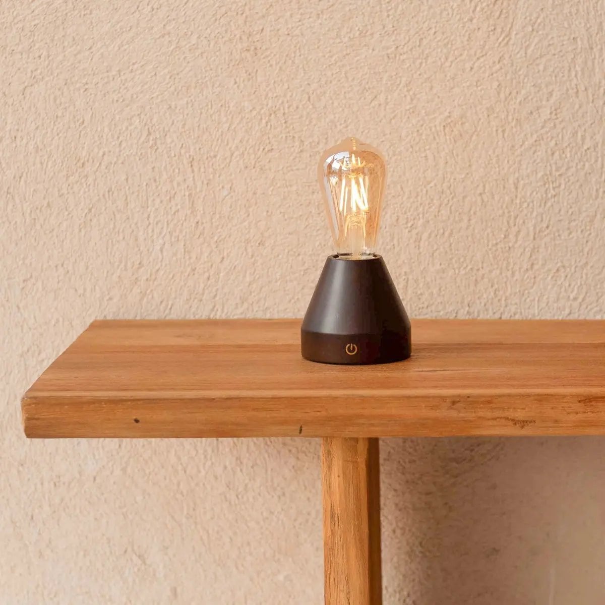 Zavi Donkerbruin Oplaadbare Tafellamp | LED, draadloos en batterijduur van 80 uur