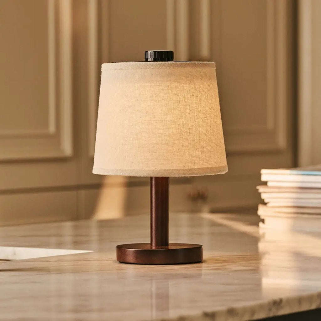 Rover Donkerbruine Houten Oplaadbare Lamp | Snoerloos, dimbaar en linnenmix