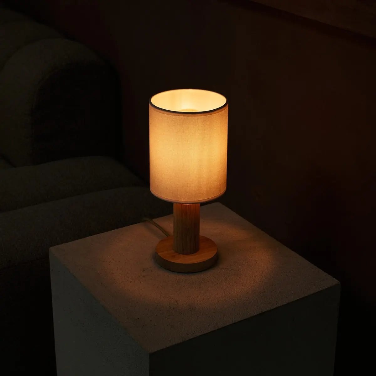 Boris Lichtbruine Lamp | Snoer- en stoffen kaplamp
