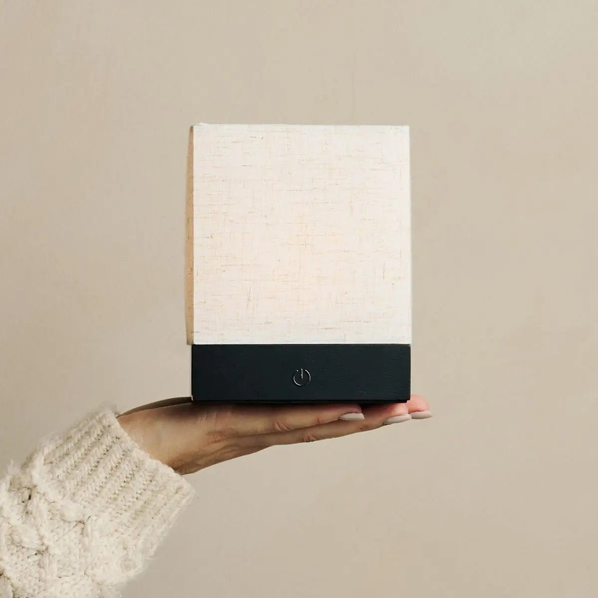 Zano Zwarte Draadloze Lamp met Batterij | Linnenmix, LED en drie lichtmodi