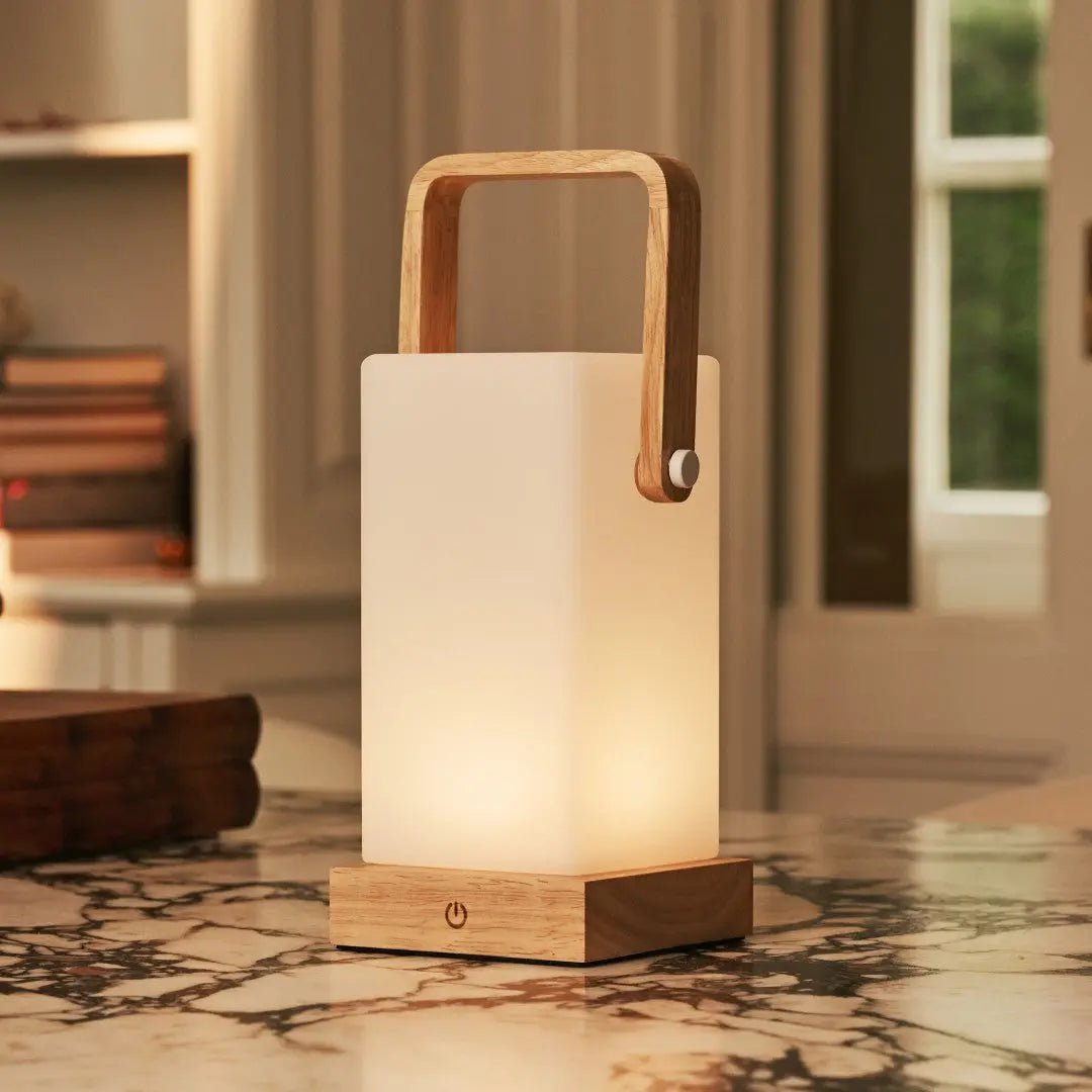 Harper Lichtbruine Houten Lamp | Draagbaar, oplaadbaar en veelzijdig