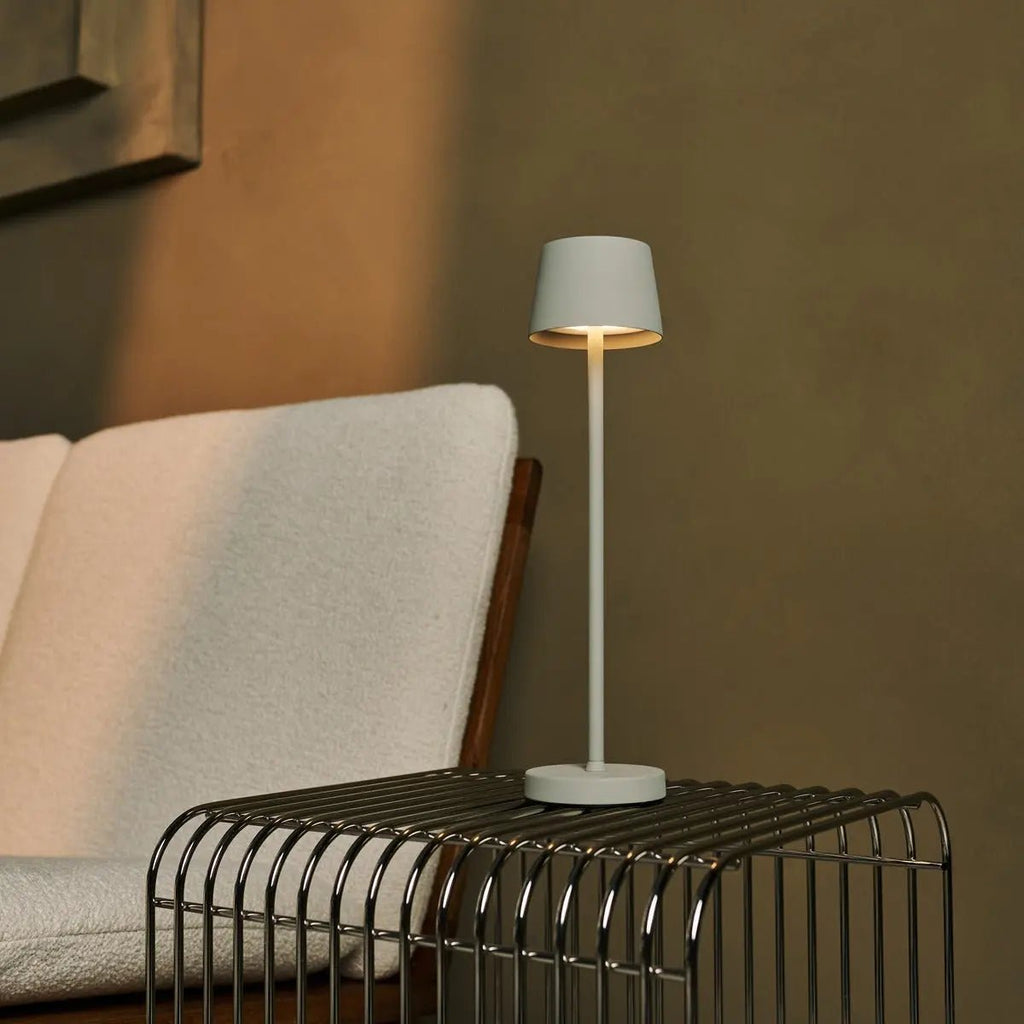 Vondel Mini Schaduwgrijs Snoerloze Lamp | Dimbaar en perfect voor horeca