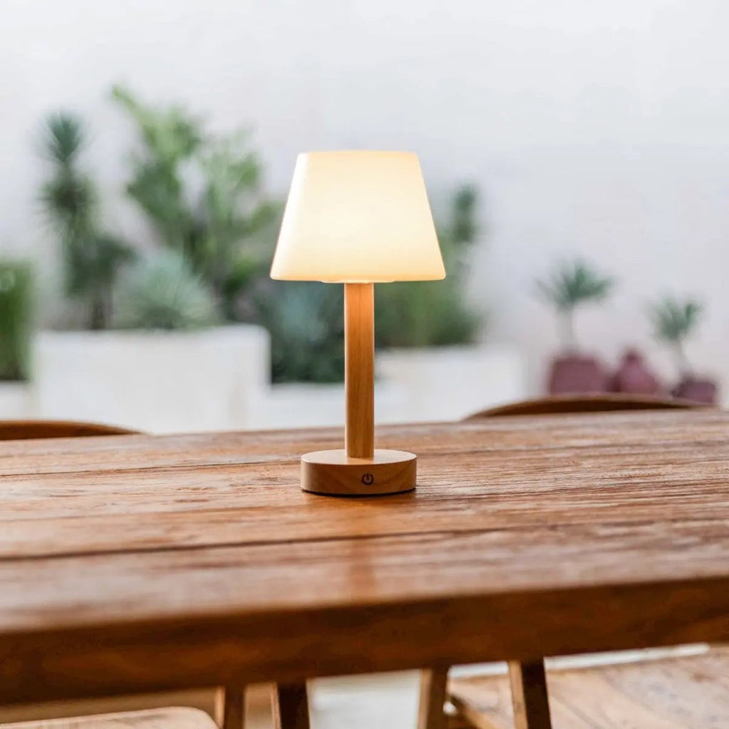 Zoë Lichtbruine Houten Oplaadbare Tafellamp | Dimbaar, USB-C en tot 80 uur batterijduur