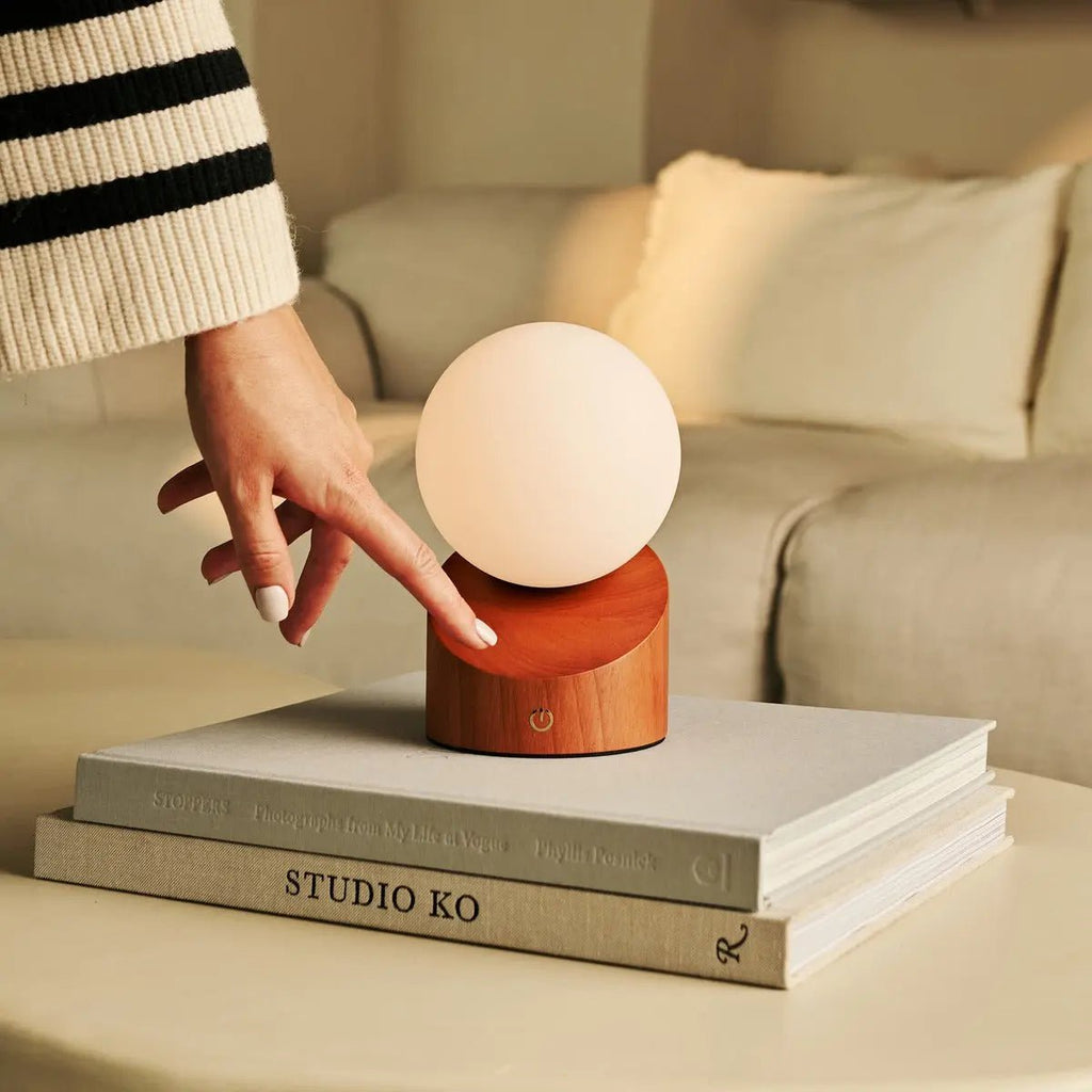 Morris kastanjebruine oplaadbare lamp | Stijlvol, draadloos en duurzaam ontwerp