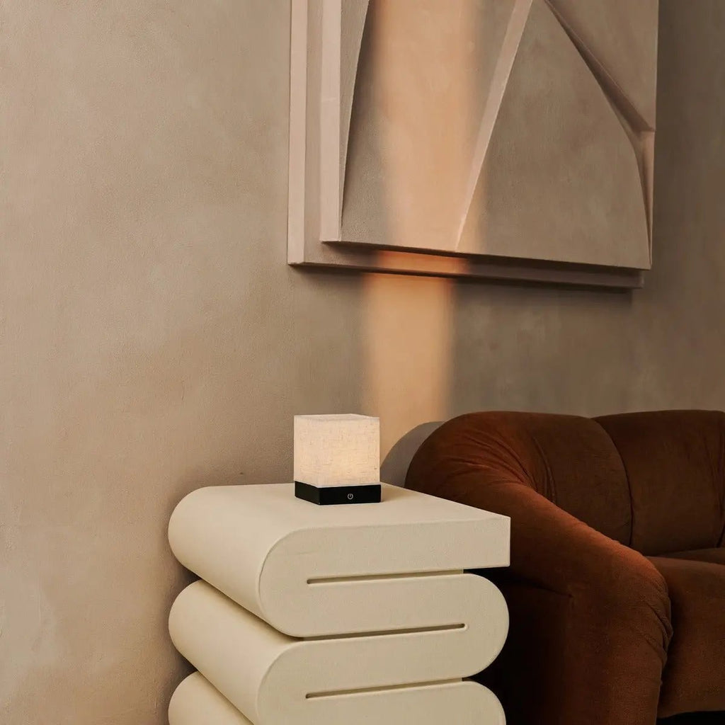 Zano Zwarte Draadloze Lamp met Batterij | Linnenmix, LED en drie lichtmodi
