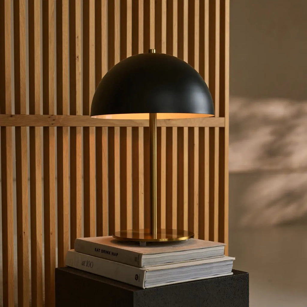 Lola Goud & Zwart Tafellamp | Elegant metalen ontwerp