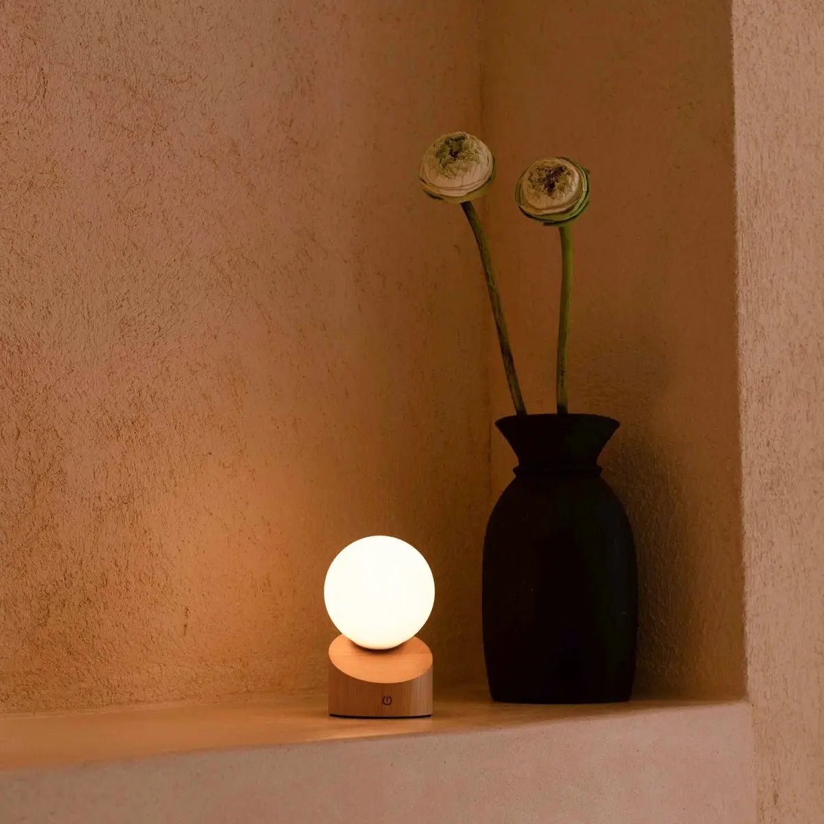 Morris Lichtbruine Oplaadbare Lamp | Stijlvol, draadloos en duurzaam ontwerp
