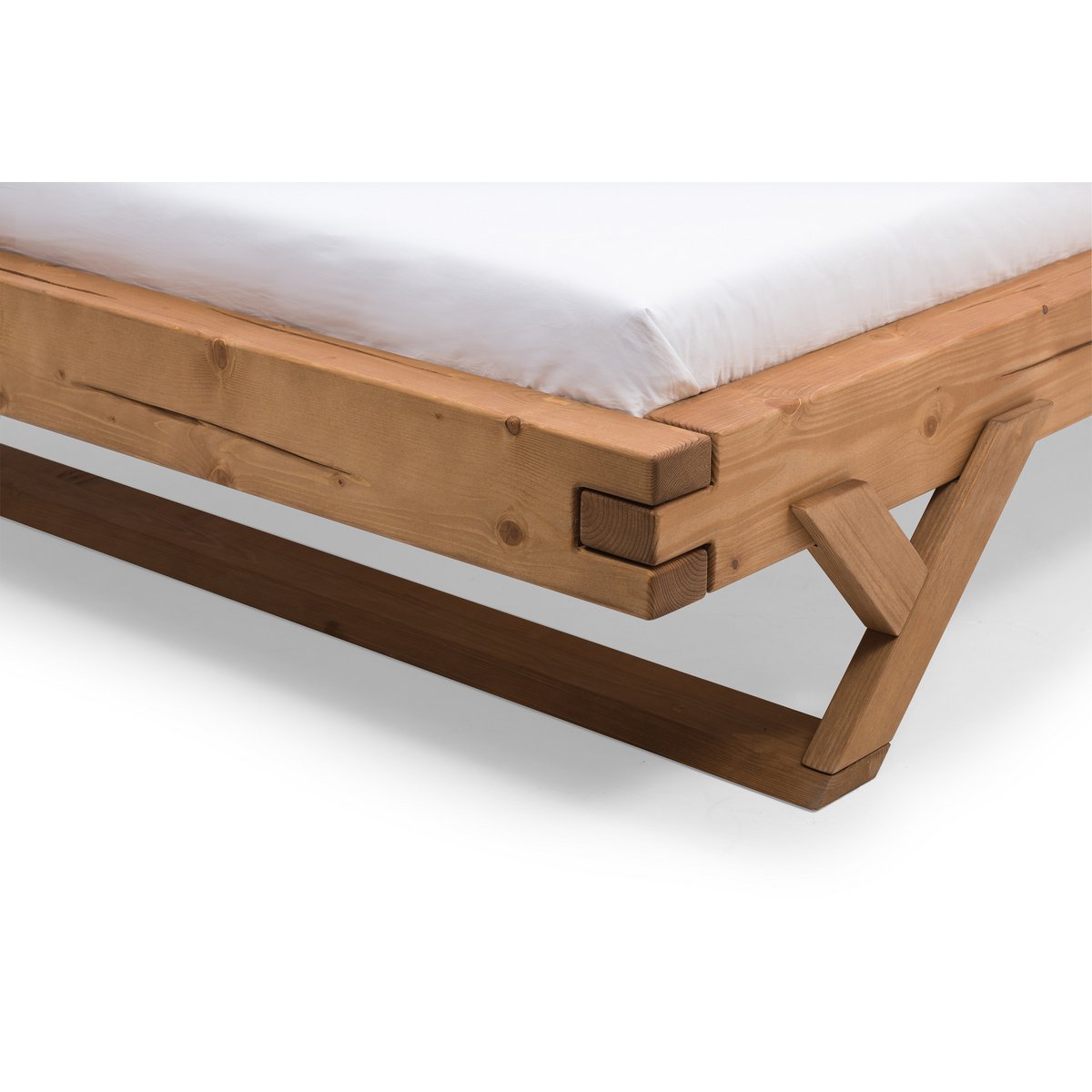 Balkenbed 140 x 200 cm