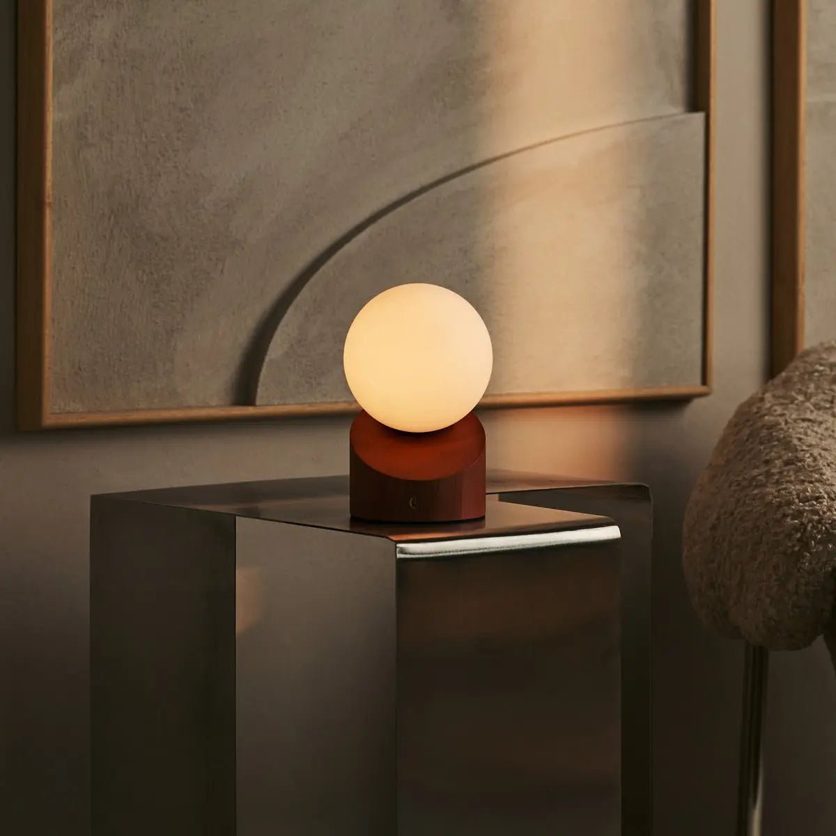 Morris kastanjebruine oplaadbare lamp | Stijlvol, draadloos en duurzaam ontwerp