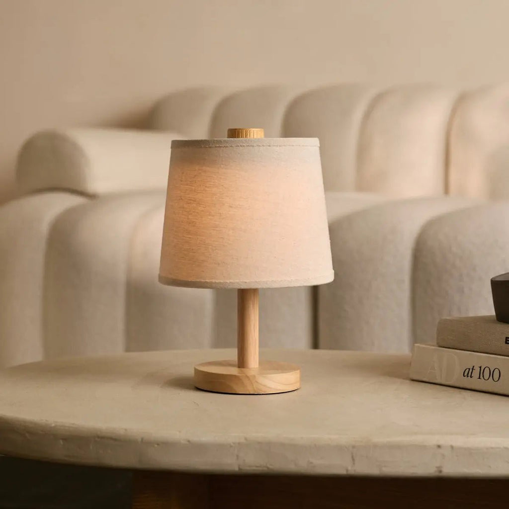 Rover Lichtbruine Houten Oplaadbare Lamp | Snoerloos, dimbaar en linnenmix