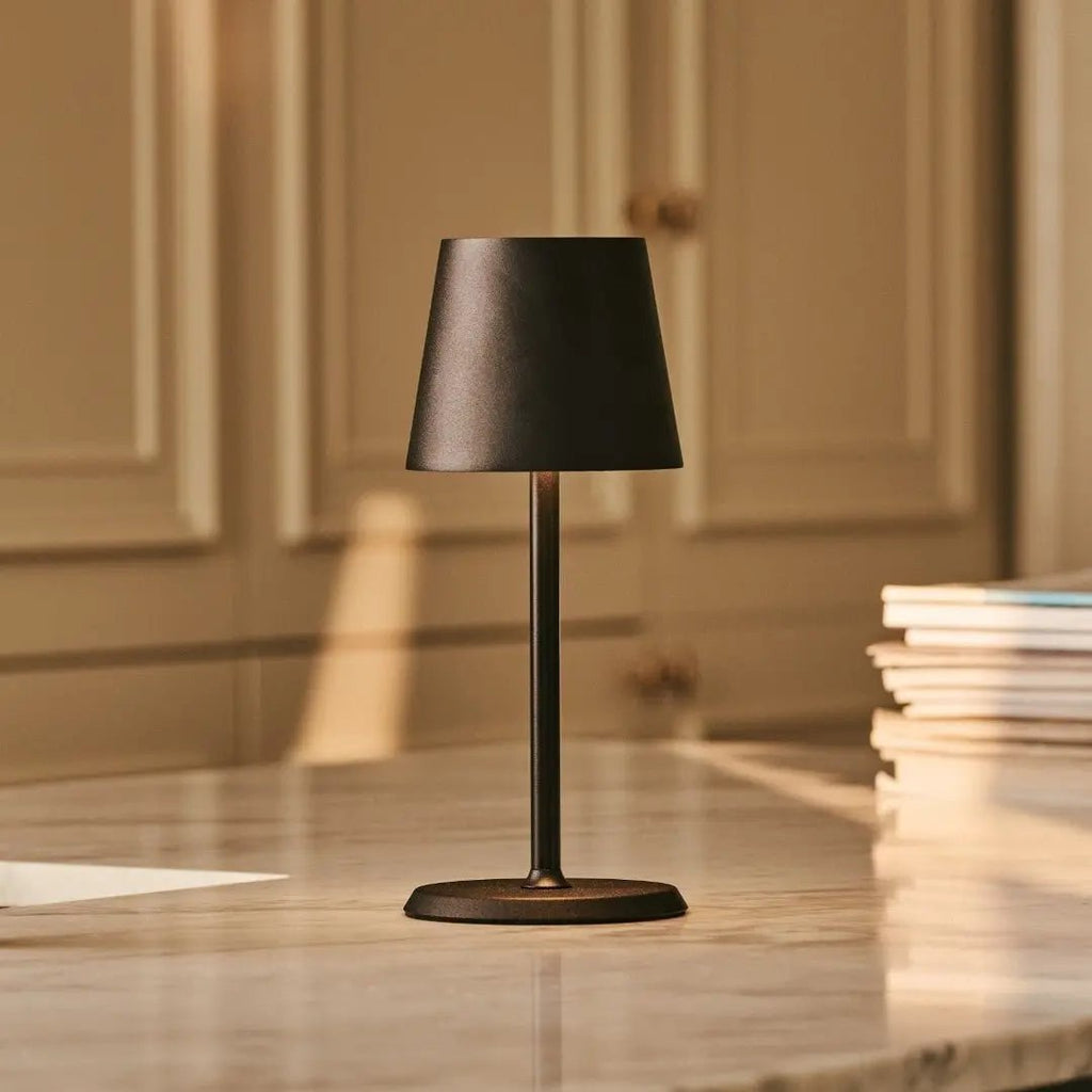 James Black Oplaadbare Tafellamp | Draadloos, dimbaar en elegant