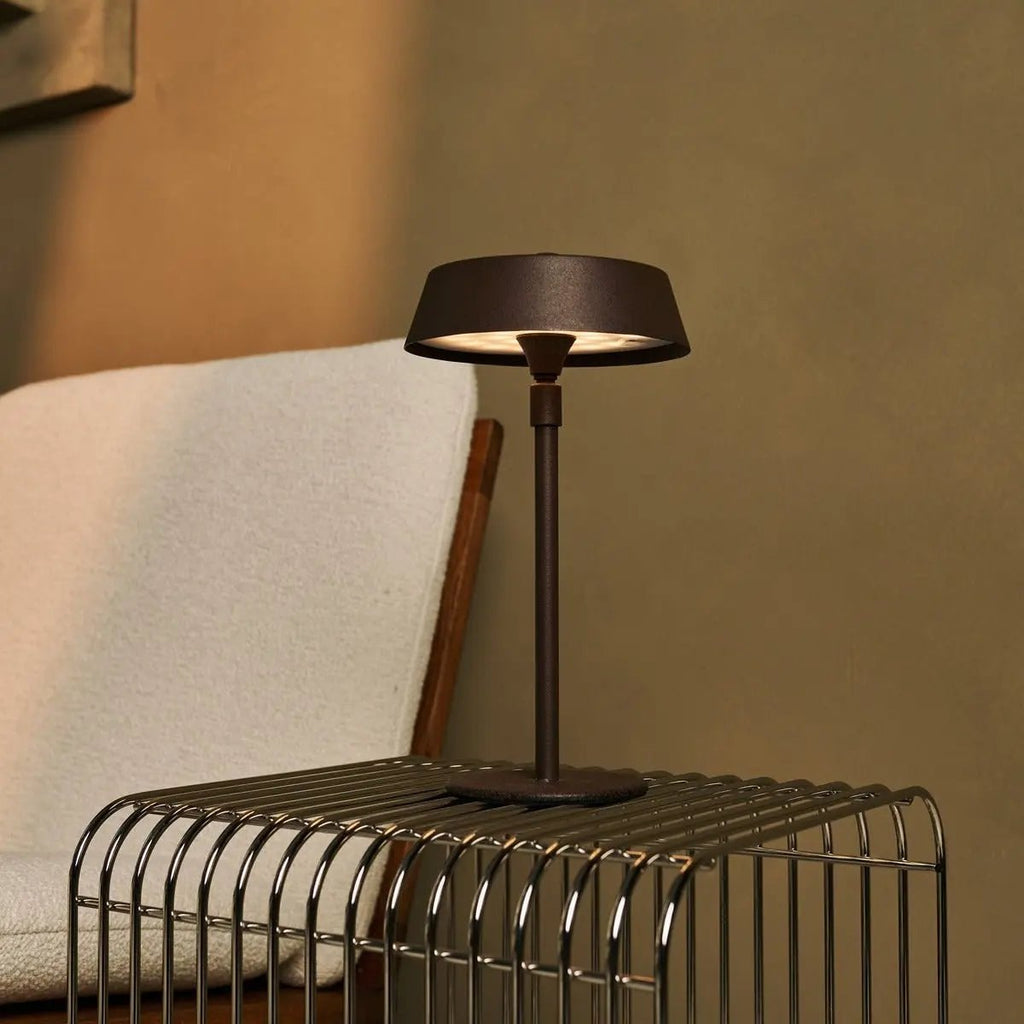 Luca Mokka Bruin USB Oplaadbare Lamp | Minimalistisch, speels & dimbaar