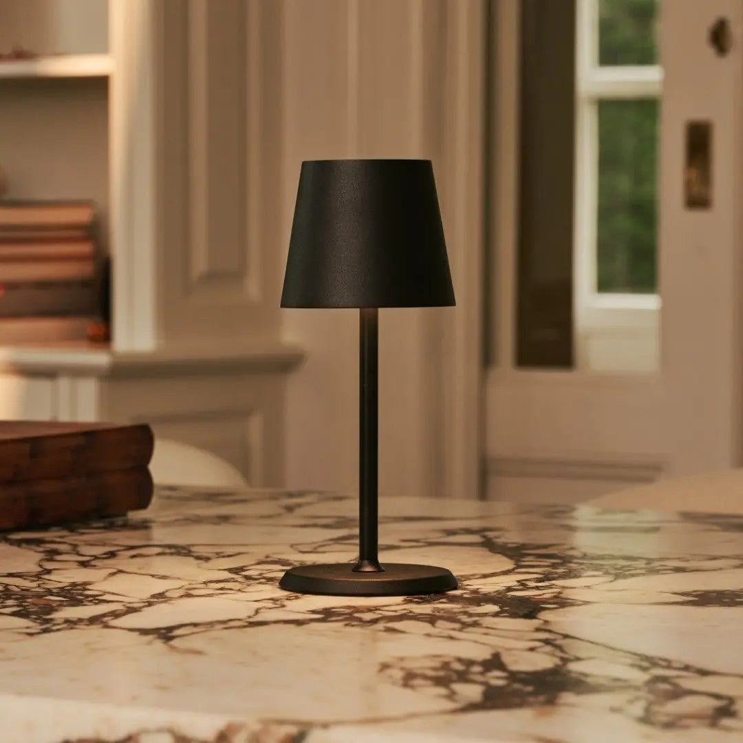 James Black Oplaadbare Tafellamp | Draadloos, dimbaar en elegant