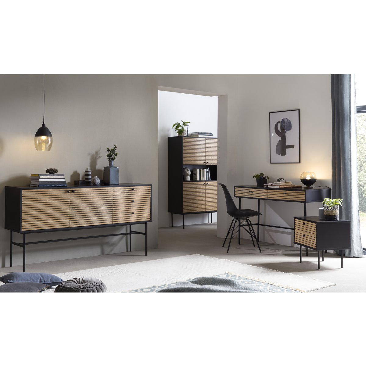 Dressoir zwart/eiken echt houtfineer