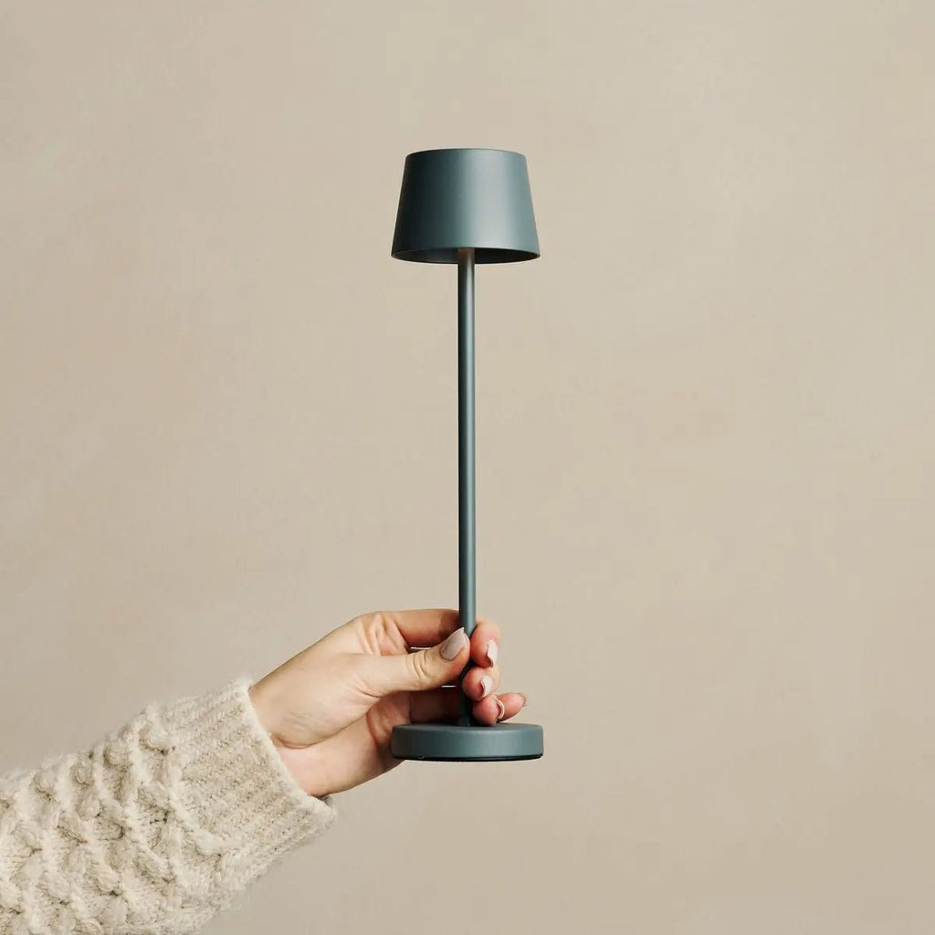 Combi Set Professional | 4 x Vondel Mini Stone Grey Rechargeable Table Lamps & 1 x Amstel Charging Station