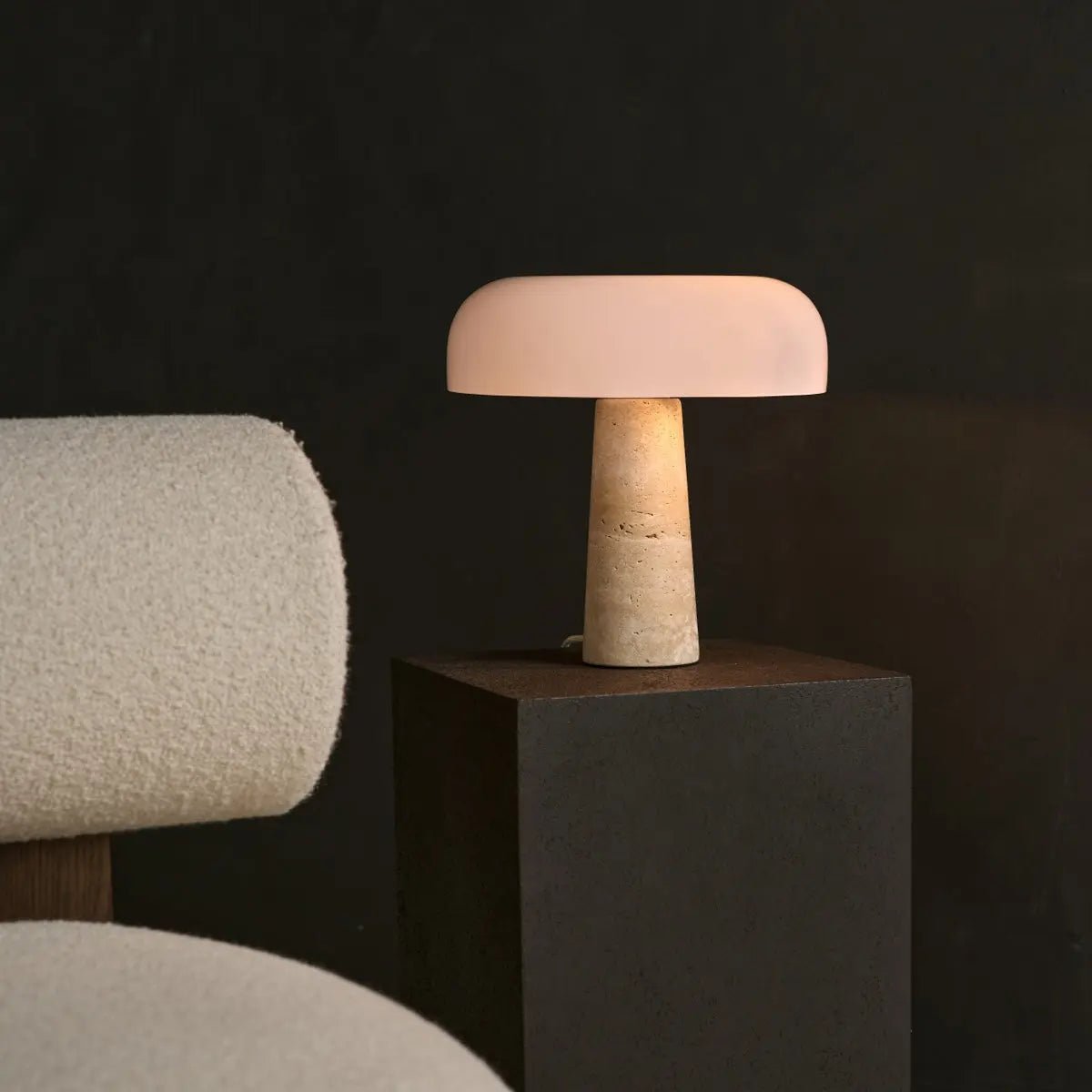 Emily travertijnlamp | Elegant ontwerp met glazen kap