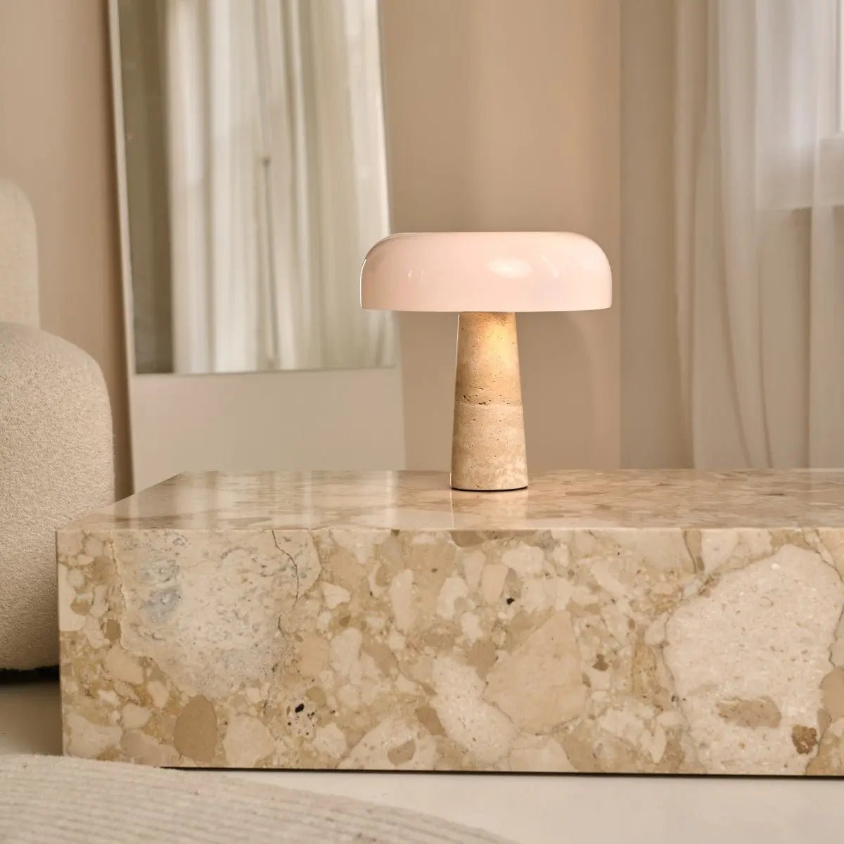 Emily travertijnlamp | Elegant ontwerp met glazen kap