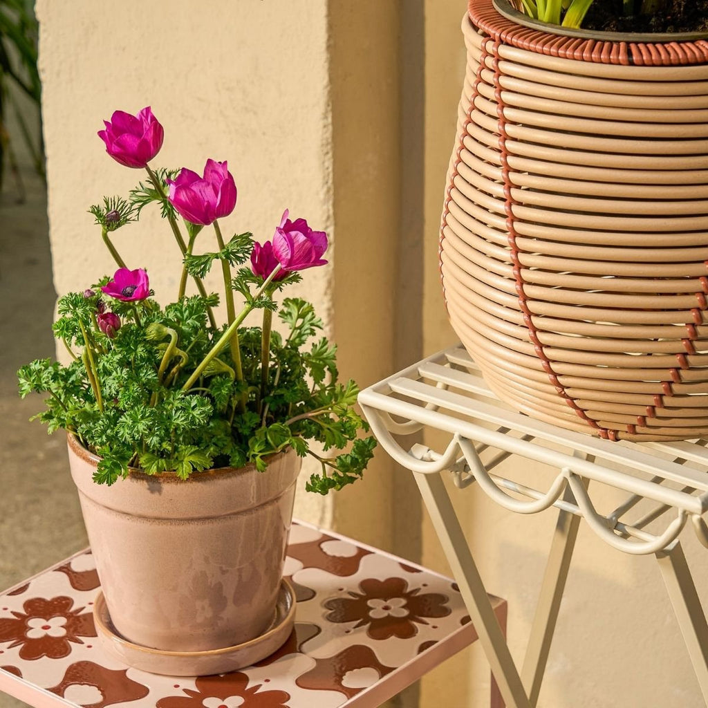 Plantenstandaard buiten Rosalie Gebroken wit