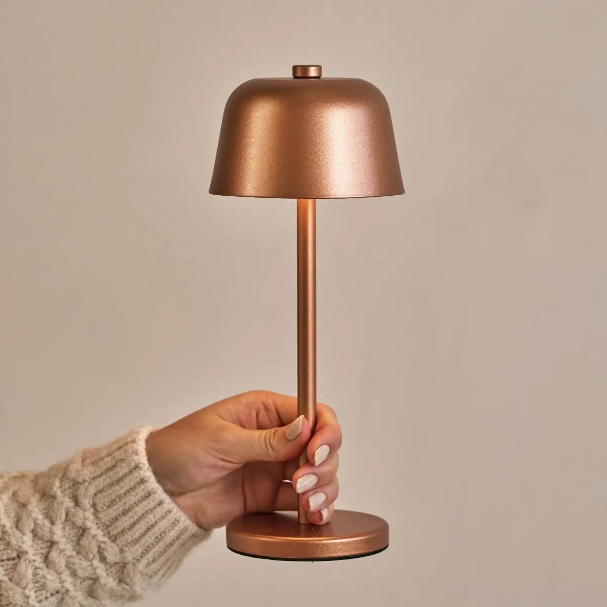 Anton Koperen Oplaadbare Tafellamp | Stijlvolle en draadloze verlichting