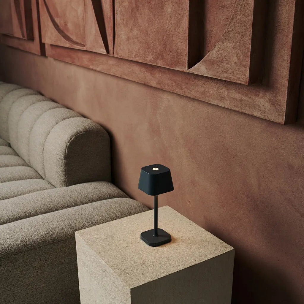 Ava Steengrijs Oplaadbare Tafellamp | Stijlvolle, draadloze lamp en dimbaar