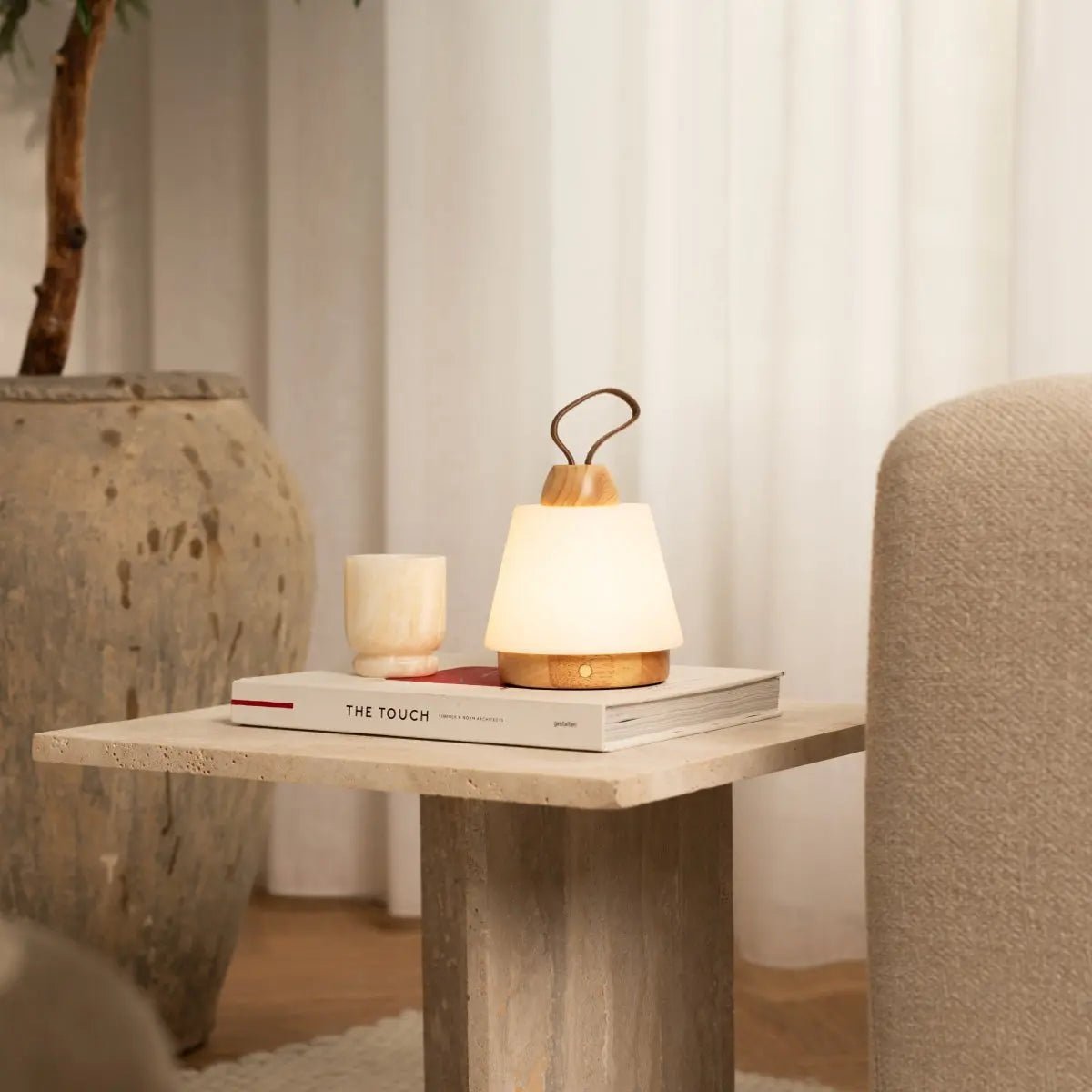 Liv Lichtbruin Oplaadbare Lamp | Leren band, dimbaar en 3 lichtmodi