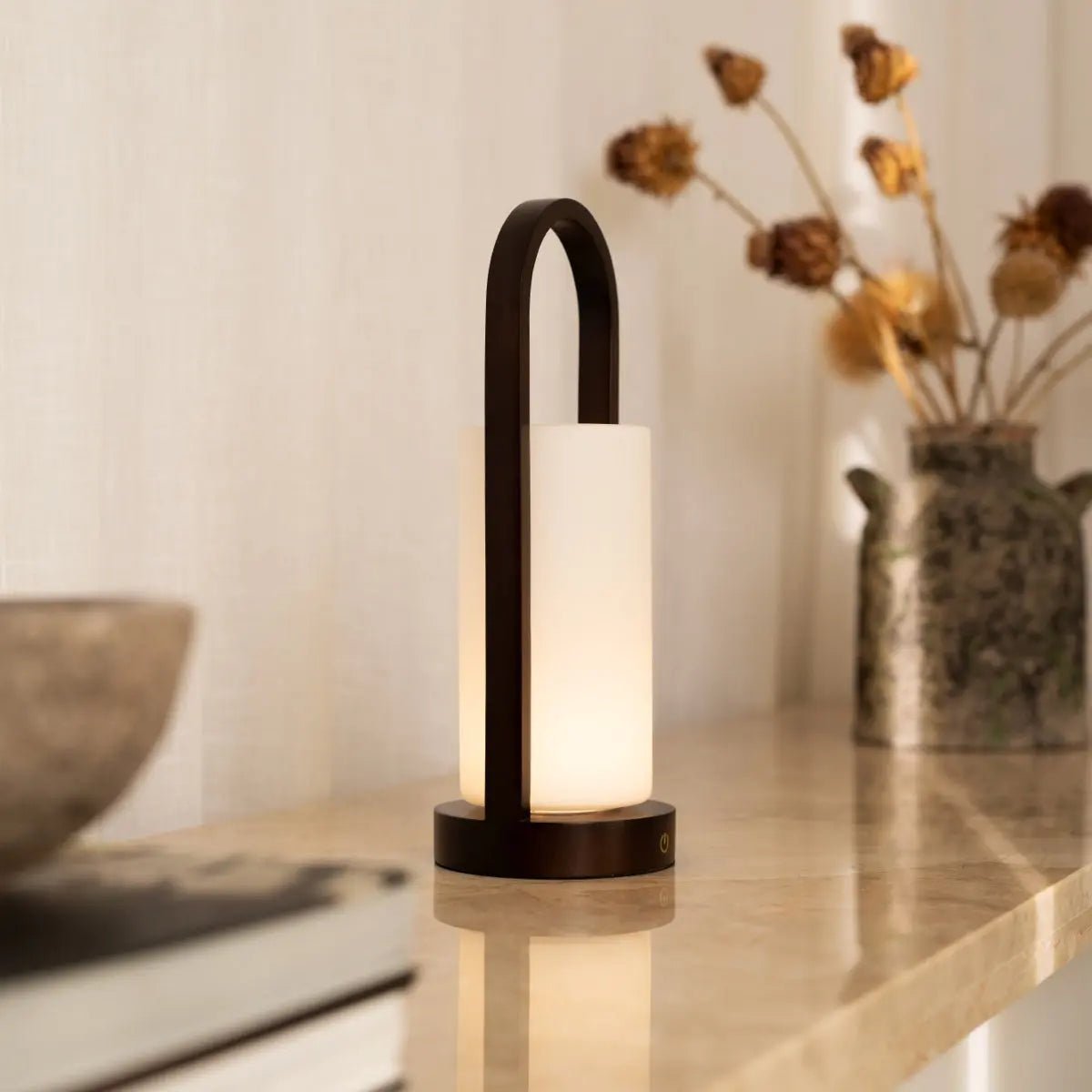 Evie Donkerbruine Oplaadbare Houten Tafellamp | Dimbaar, draadloos en 3 lichtmodi