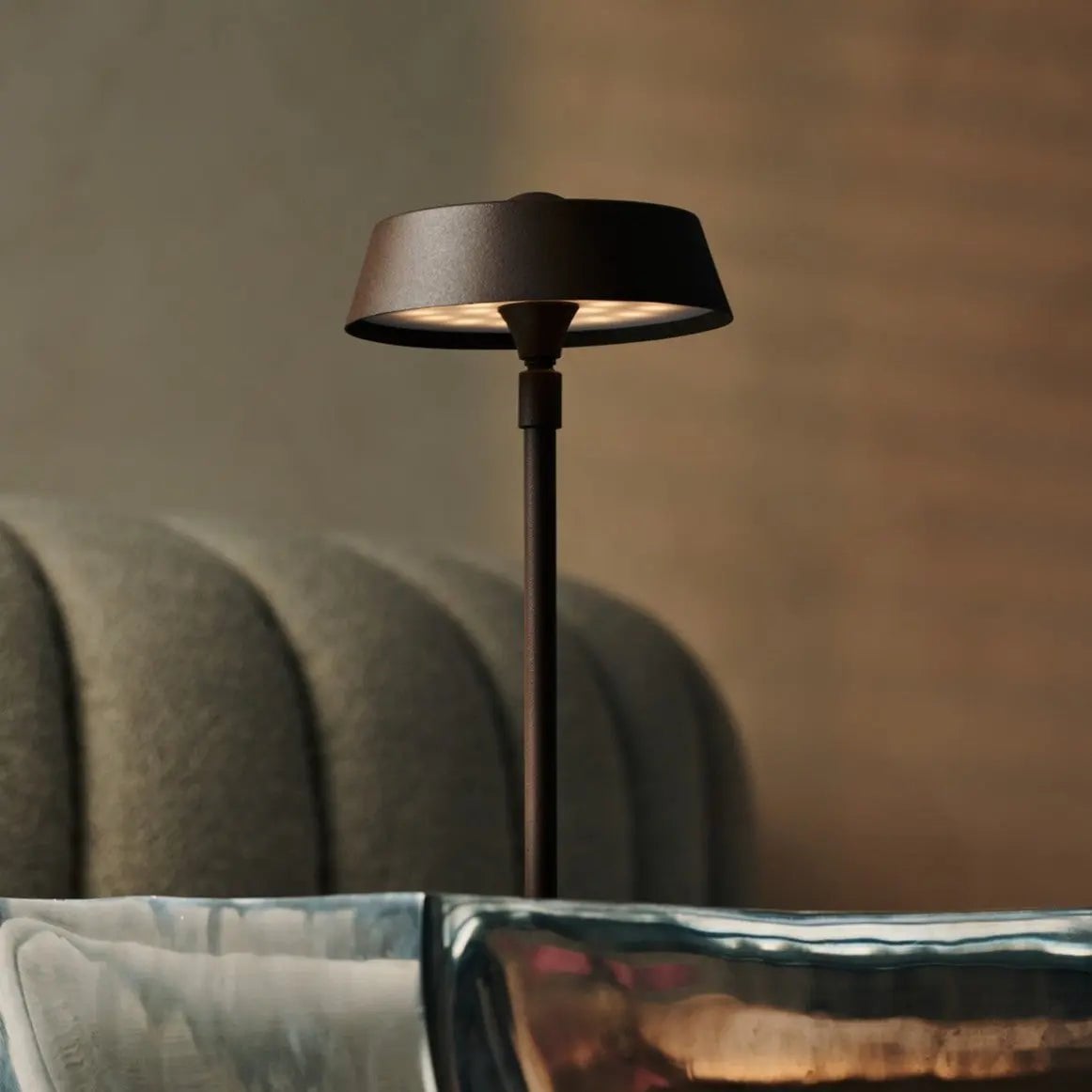 Luca Mokka Bruin USB Oplaadbare Lamp | Minimalistisch, speels & dimbaar