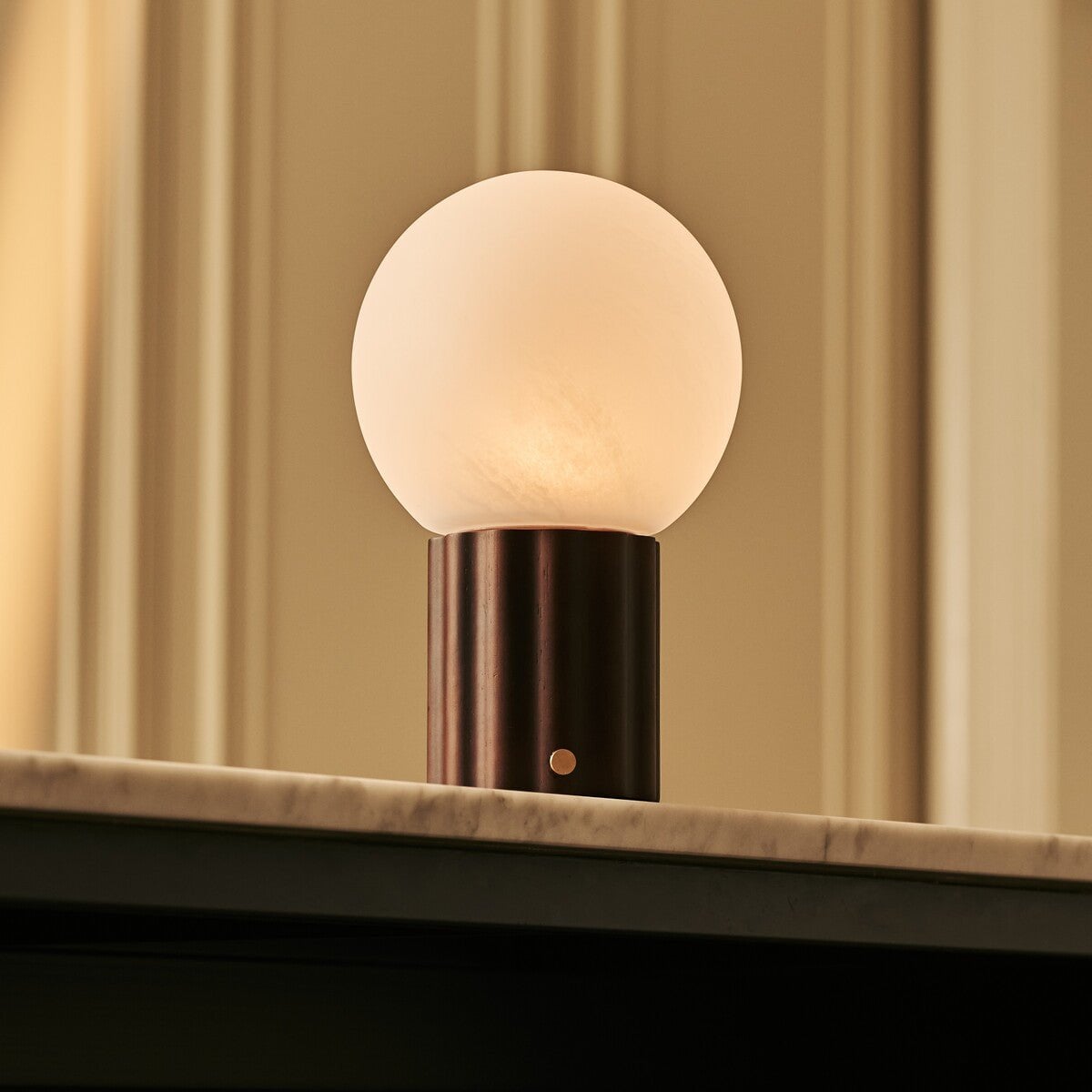 Wim Dark Brown Rechargeable Table Lamp | 3 Light Colors, Modular Lampshade & Cordless