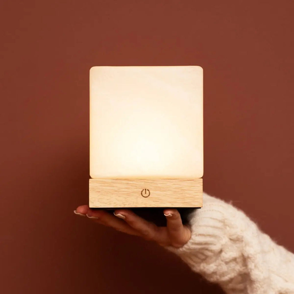 Yce Lichtbruine draadloze houten lamp | Oplaadbaar, dimbaar en batterijduur van 100 uur