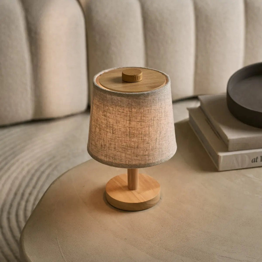 Rover Lichtbruine Houten Oplaadbare Lamp | Snoerloos, dimbaar en linnenmix