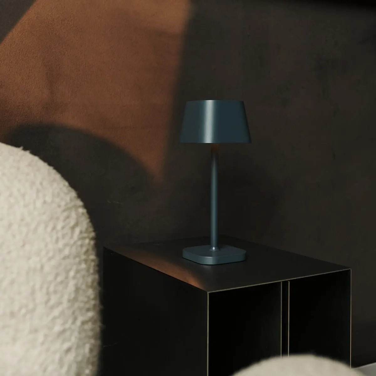 Ava Steengrijs Oplaadbare Tafellamp | Stijlvolle, draadloze lamp en dimbaar