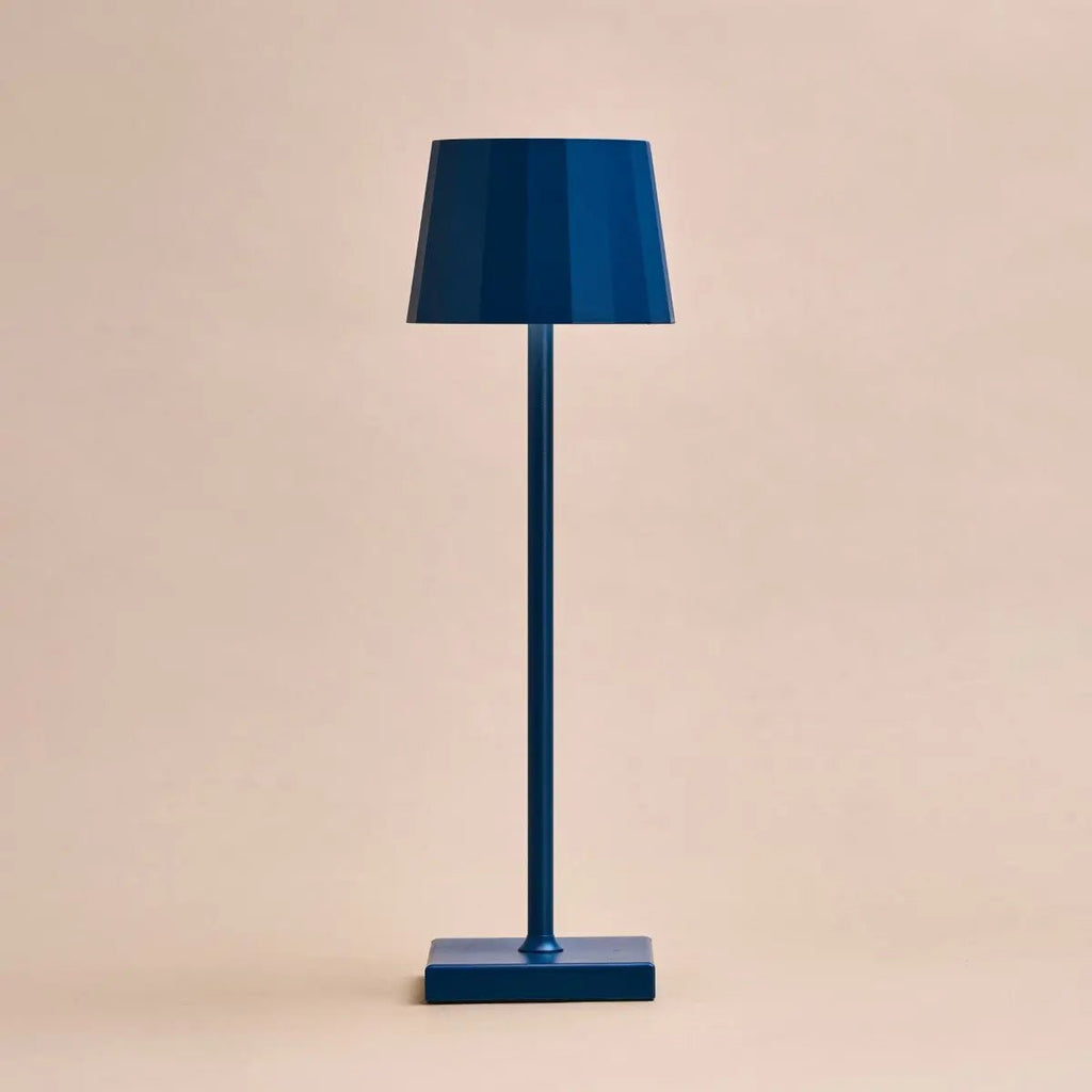Wouter Delfts Blauw Oplaadbare Tafellamp | Draadloos opladen en batterijduur van 120 uur